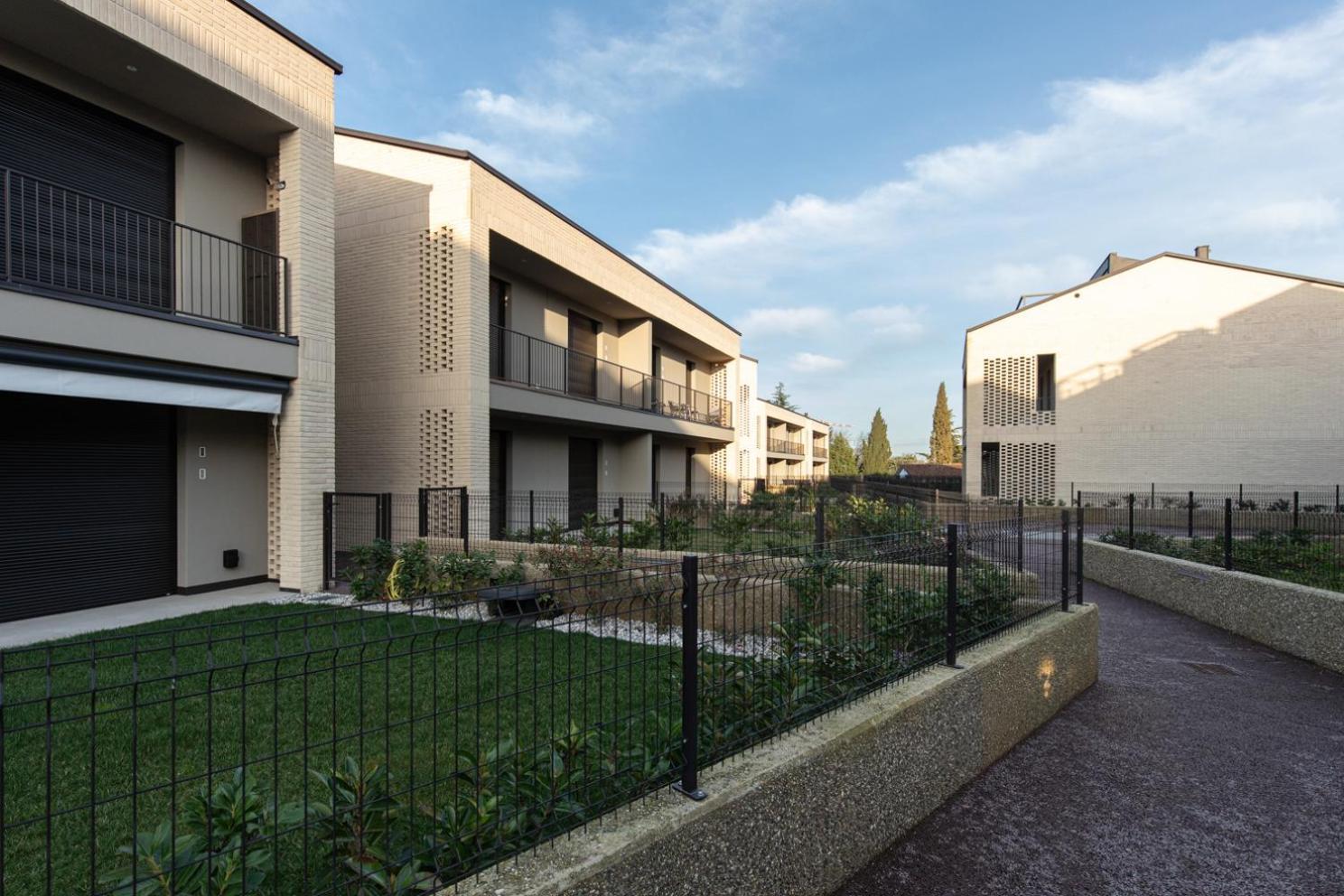 Casa vacanze Prestige Garda - Borgo Secolo Peschiera del Garda