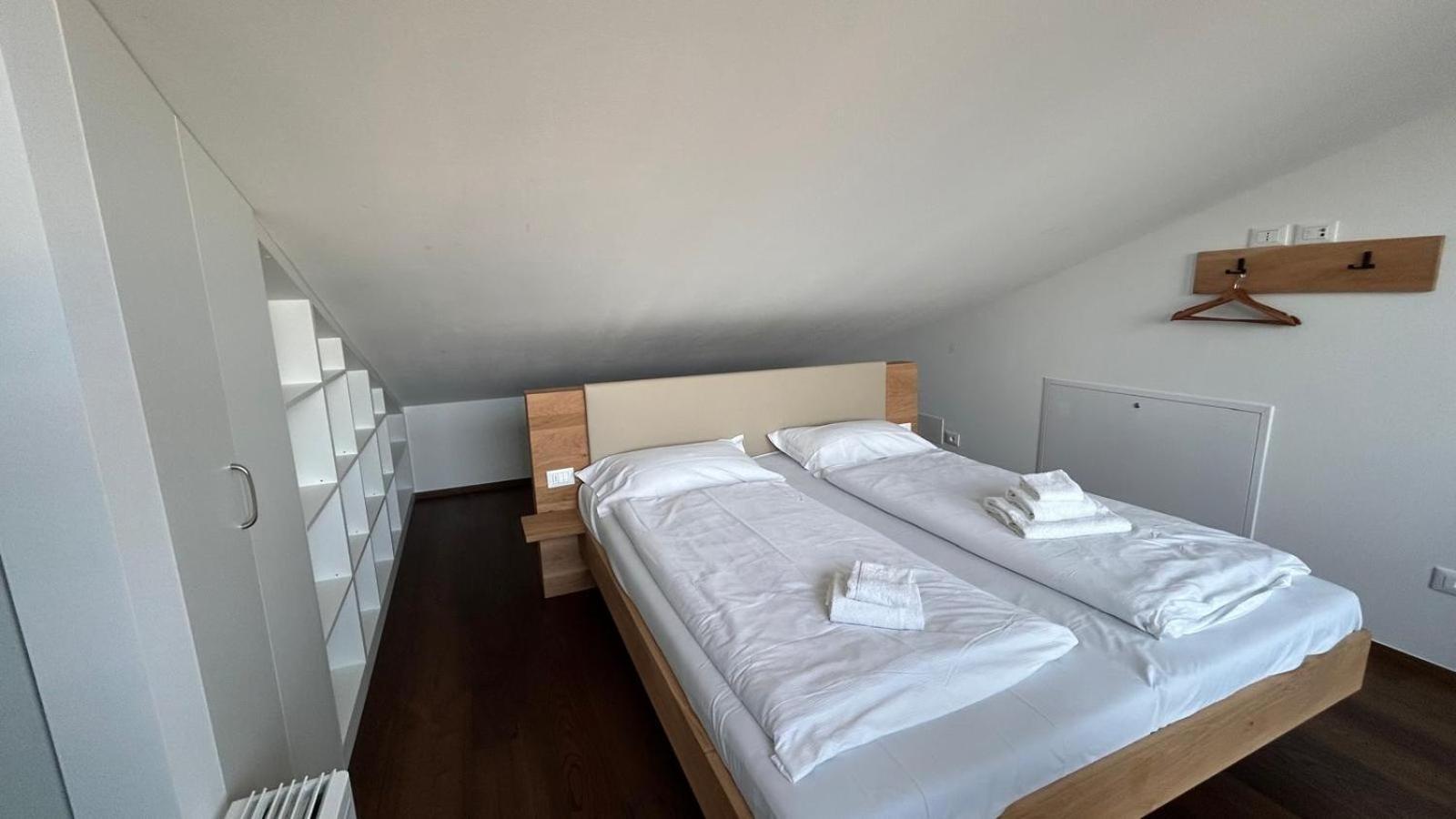 Prestige Garda - Borgo Secolo *
