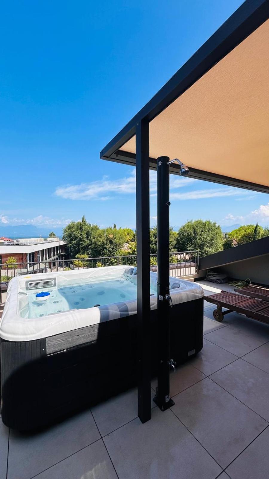 Prestige Garda - Borgo Secolo Ferienhaus Peschiera del Garda